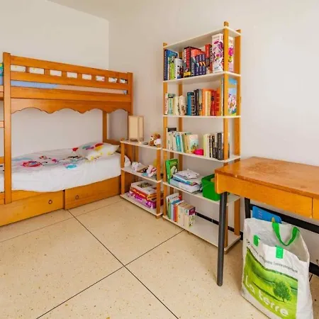 Apartamento Le Rastel 3 *